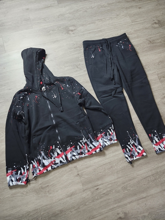 Victorious Other - Victorious Men's Black Hooded Sweatshirt & Jogger Set with Red and White